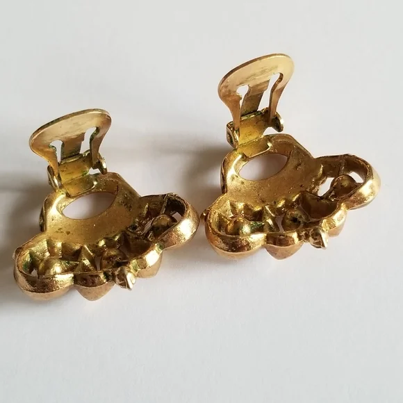 Relisted-Vintage crown shaped clip earrings gold tone clear rhinestones royal - Picture 15 of 17